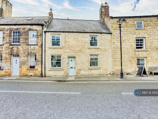 4 bedroom terraced house to rent