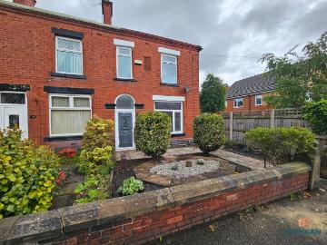 4 bedroom terraced house to rent