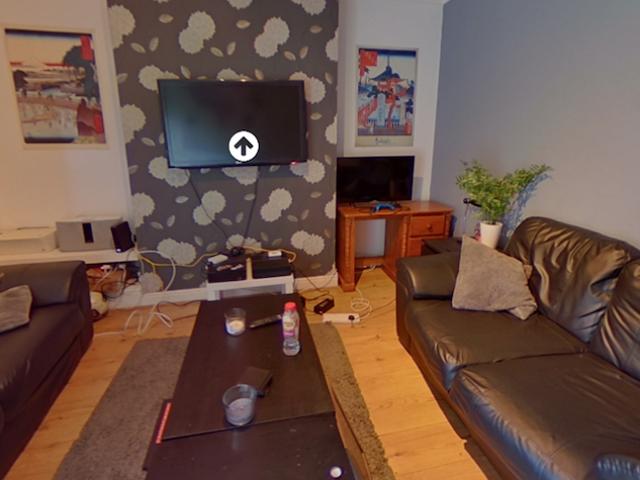 4 bedroom terraced house to rent