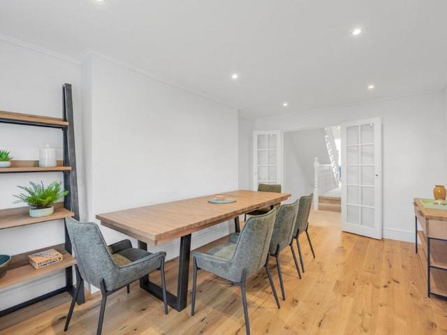 4 bedroom terraced house to rent