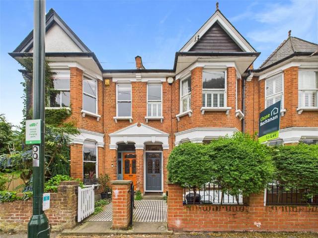 4 bedroom terraced house to rent