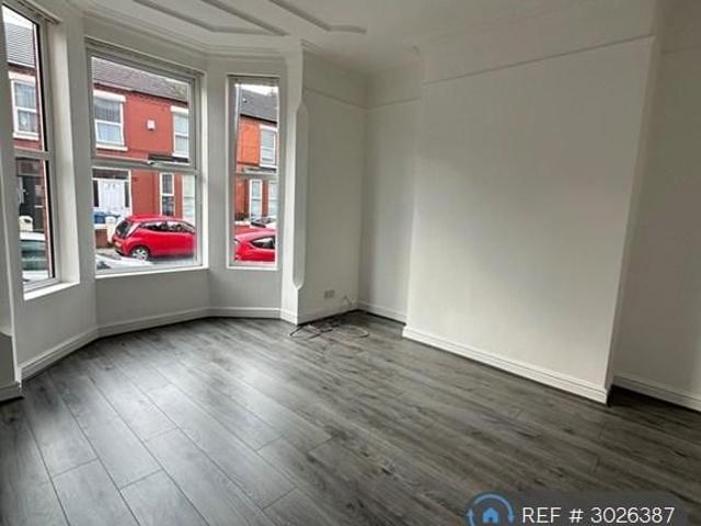 4 bedroom terraced house to rent