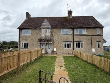 4 bedroom terraced house to rent
