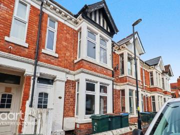 4 bedroom terraced house to rent