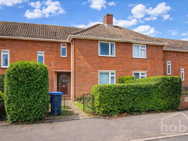 4 bedroom terraced house to rent
