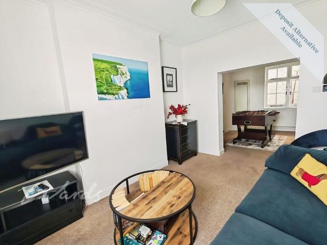 4 bedroom terraced house to rent