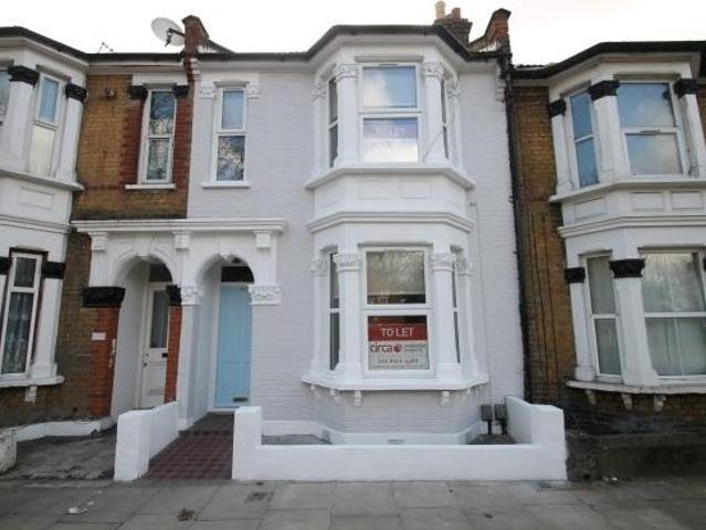 3 bedroom terraced house to rent