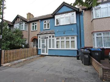 4 bedroom terraced house to rent