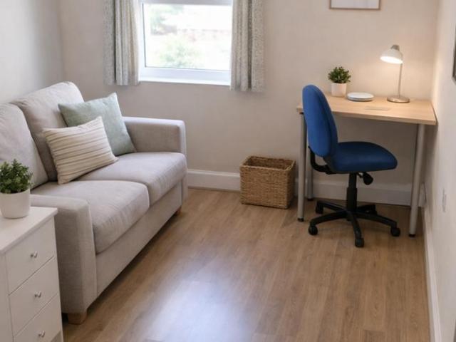4 bedroom terraced house to rent