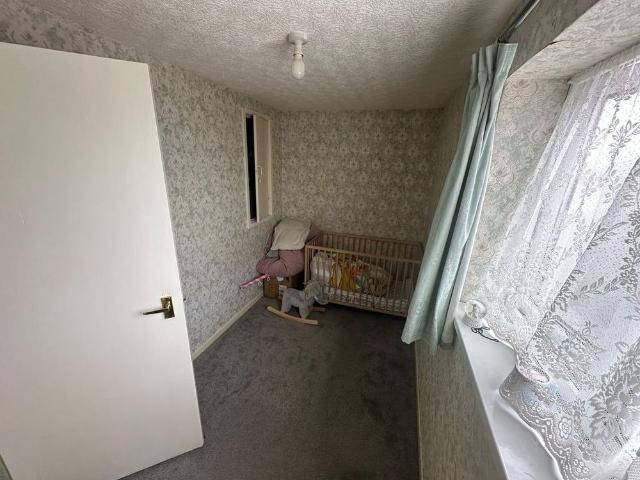 4 bedroom terraced house to rent