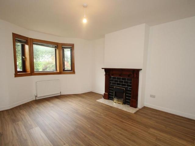 4 bedroom terraced house to rent