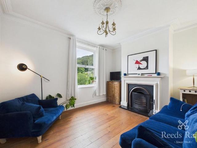 4 bedroom terraced house to rent