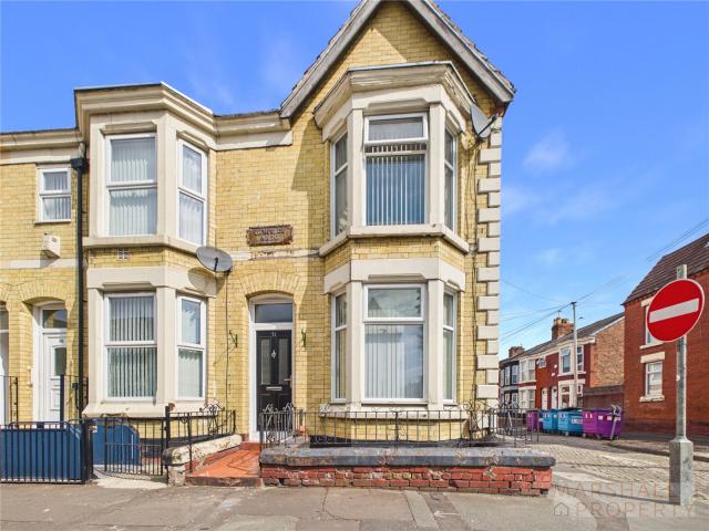 4 bedroom Terraced House to rent