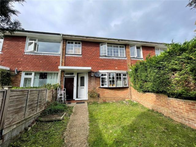 4 bedroom terraced house to rent