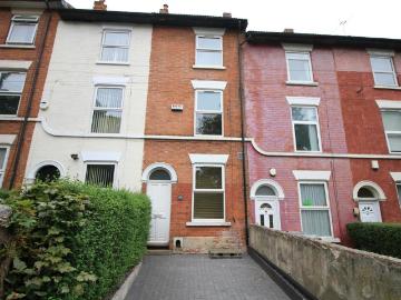 4 bedroom terraced house to rent