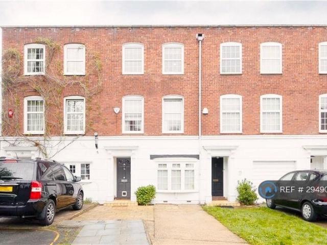 4 bedroom terraced house to rent