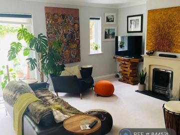4 bedroom terraced house to rent