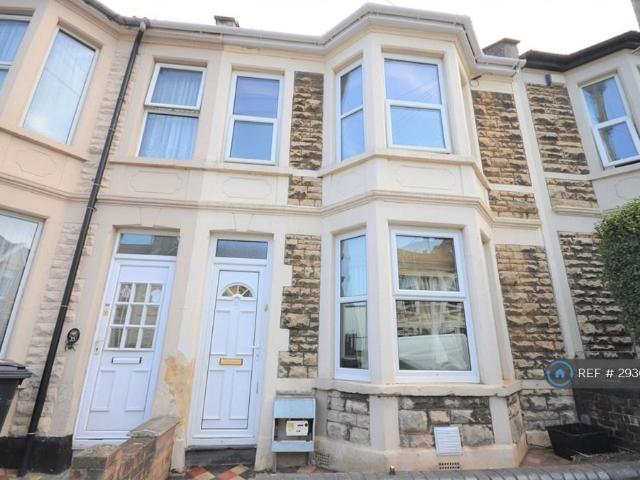 4 bedroom terraced house to rent