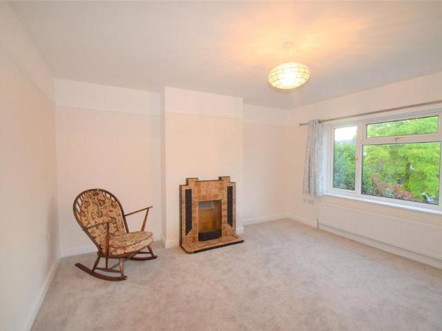 4 bedroom terraced house to rent