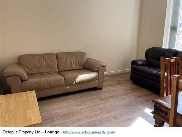 4 bedroom terraced house to rent