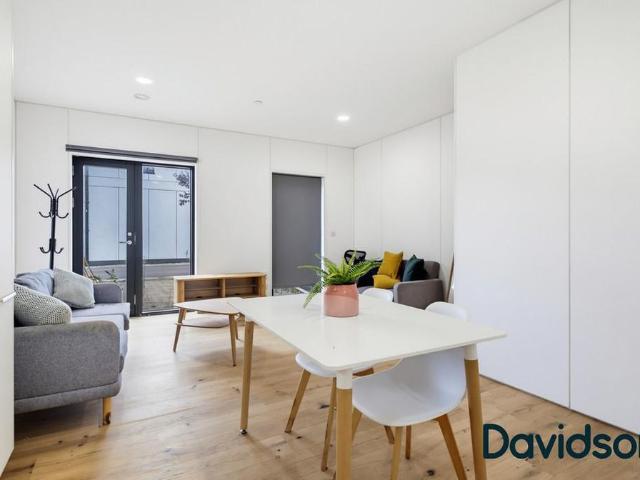 4 bedroom terraced house to rent