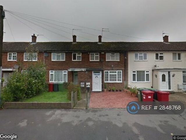 4 bedroom terraced house to rent