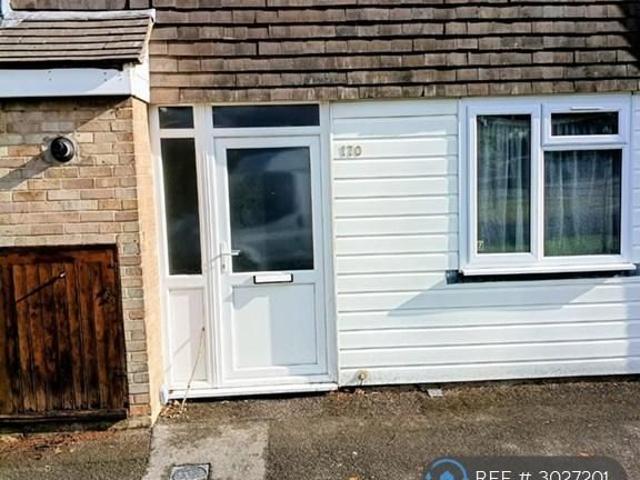 4 bedroom terraced house to rent
