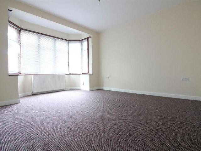 4 bedroom terraced house to rent