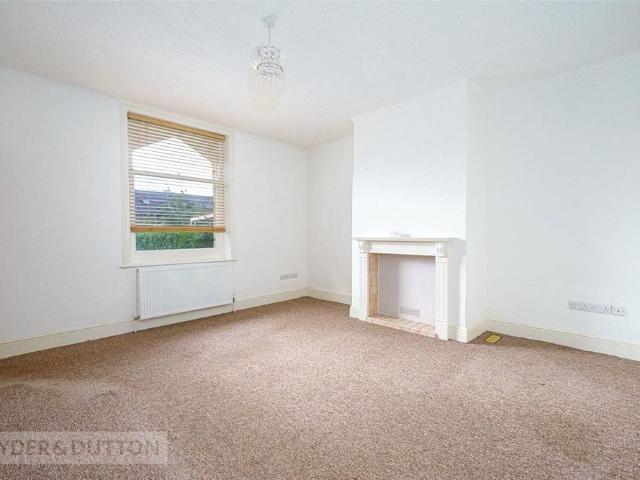 4 bedroom terraced house to rent