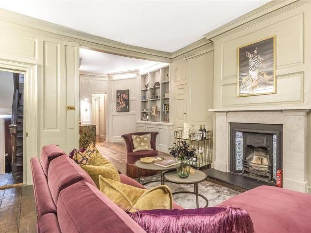 4 bedroom terraced house to rent