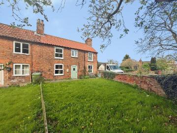 4 bedroom terraced house to rent