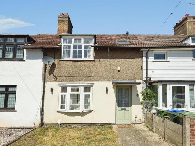 4 bedroom terraced house to rent