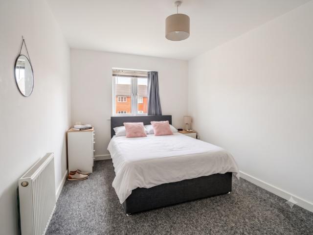 4 bedroom terraced house to rent