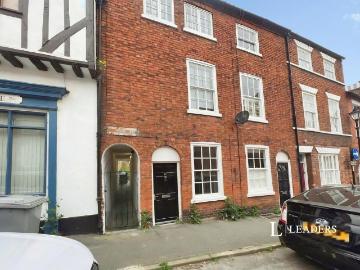 4 bedroom terraced house to rent