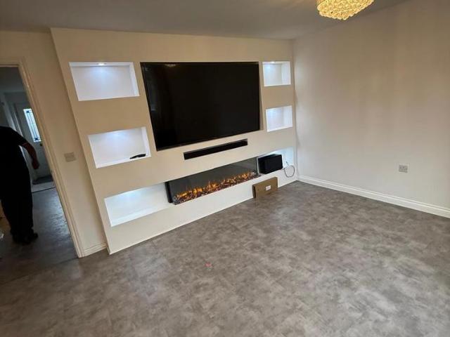 4 bedroom terraced house to rent