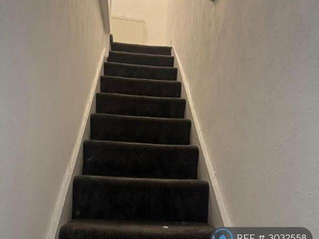 4 bedroom terraced house to rent