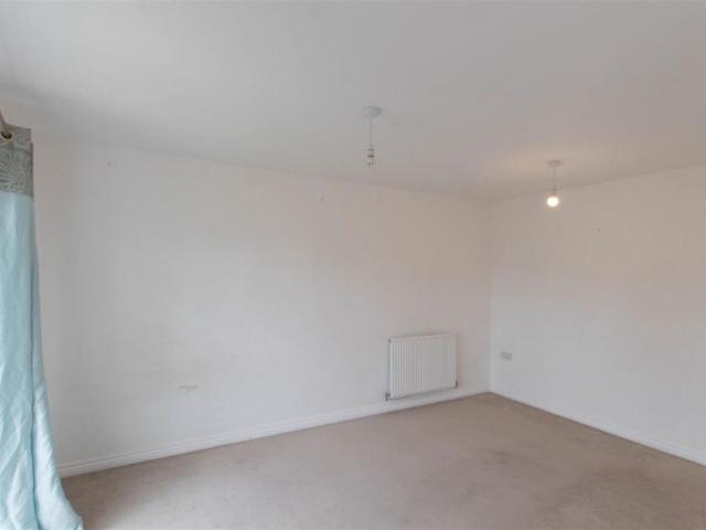 4 bedroom terraced house to rent