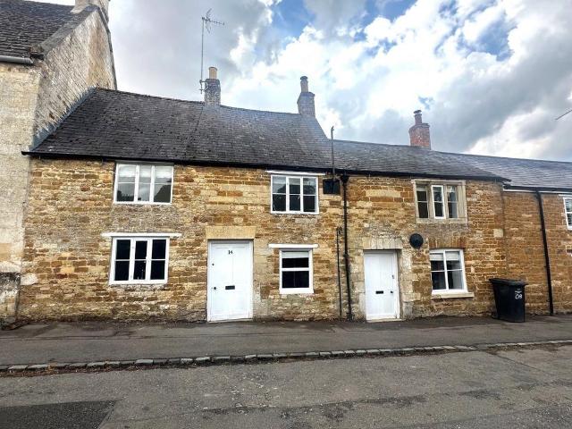 4 bedroom terraced house to rent