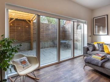 4 bedroom terraced house to rent