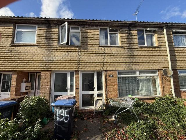 4 bedroom terraced house to rent