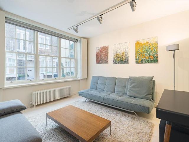 4 bedroom terraced house to rent