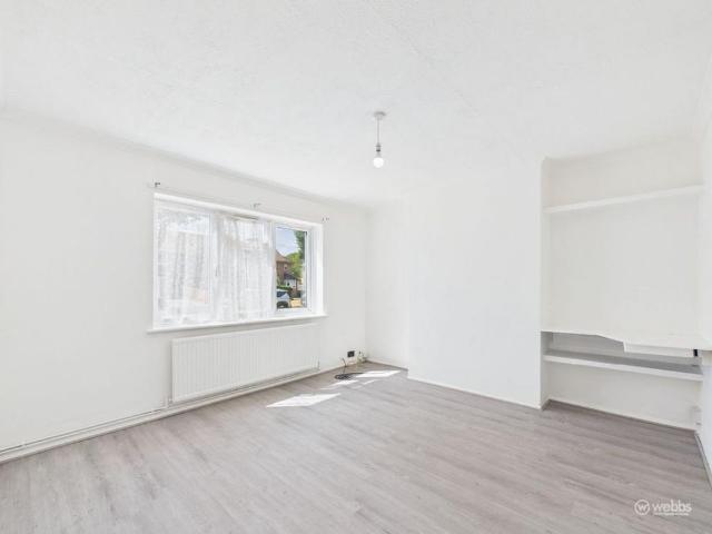 4 bedroom terraced house to rent