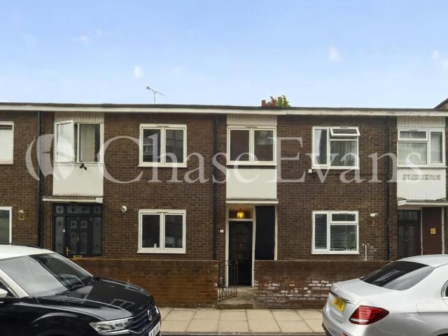 4 bedroom terraced house to rent in woodall close london e14