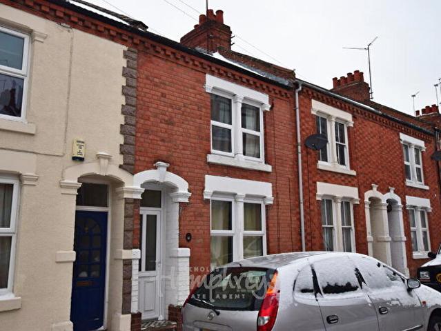 4 Bedroom Terraced House To Rent In Artizan Road, Abington, Northampton, NN1