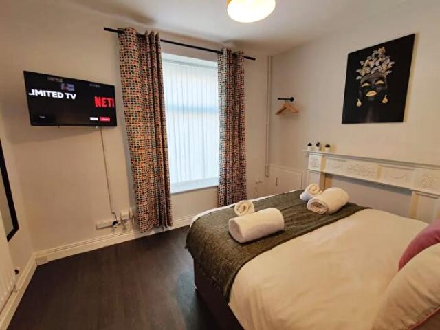 4 Bedroom Terraced House To Rent In Bennett Street, Swansea, SA1