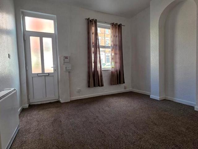 4 Bedroom Terraced House To Rent In Beaconsfield Street, Nottingham, NG7