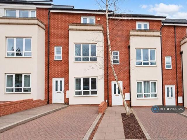 4 Bedroom Terraced House To Rent In City View, Birmingham, B23