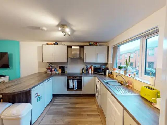 4 Bedroom Terraced House To Rent In Kilbourn Street, Nottingham, NG3