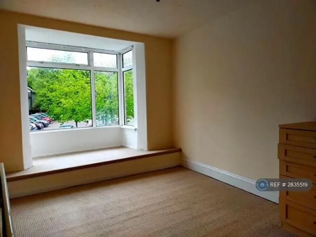 4 Bedroom Terraced House To Rent In Morgan Street, Tredegar, NP22
