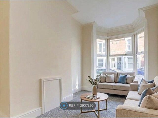 4 Bedroom Terraced House To Rent In Myrtle Avenue, Nottingham, NG7